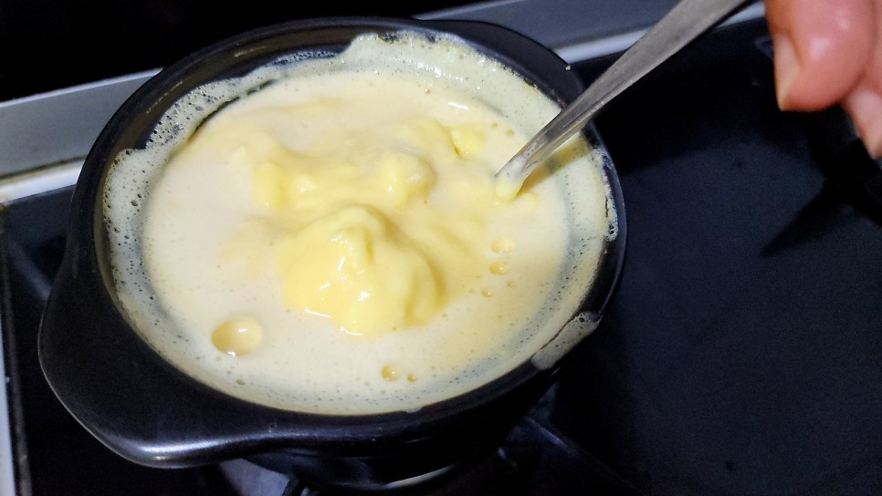 간단 계란찜 뚝배기 폭탄계란찜 만드는법 달걀찜 날치알계란찜 만들기 계란요리