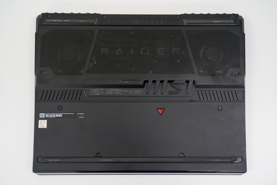 고성능 게이밍 노트북 RTX4090 탑재한 MSI Raider GE78 HX 13VI-i9 QHD WIN11 써보니
