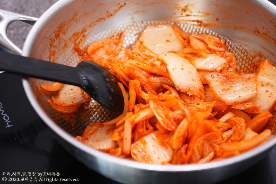 참치 김치찌개 맛있게 끓이는법 묵은지 김치찌개 레시피 요리 김치참치찌개 재료