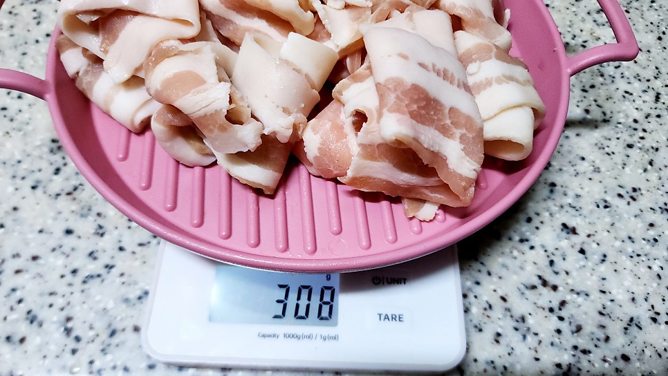대패삼겹살 김치볶음 제육볶음 황금레시피 돼지고기 김치 두루치기 만드는법