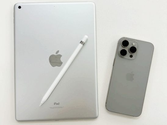 유플러스 아이폰15 프로 가격, 카메라, 무게, 스펙 정리 및 게임 리뷰(아이폰 14 프로 비교)