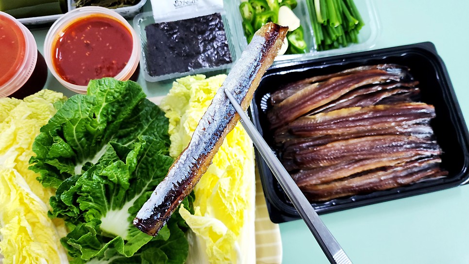 손님상차림메뉴 포항 과메기 먹는법 10월제철음식 해풍건조 구룡포 과메기