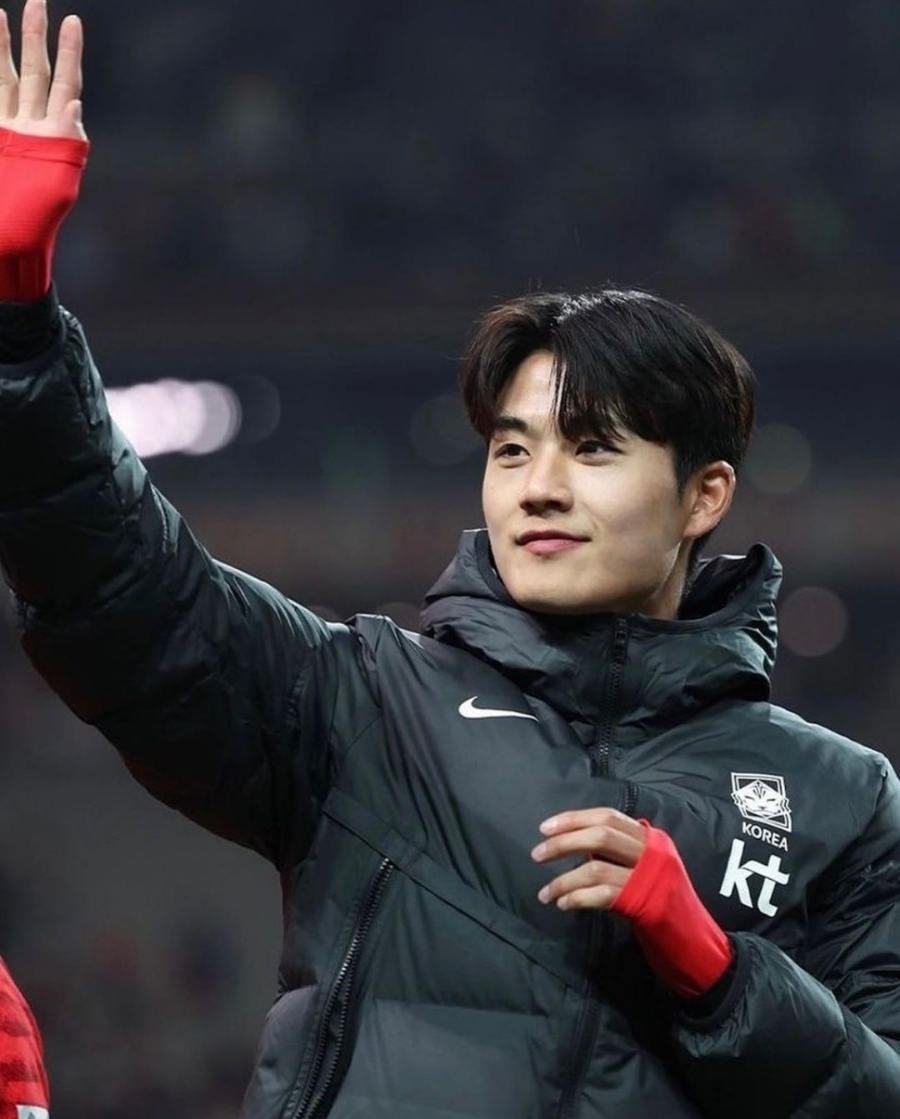 잘생긴 한국축구선수 한국 축구 국가대표 22번 울산현대 설영우 인스타