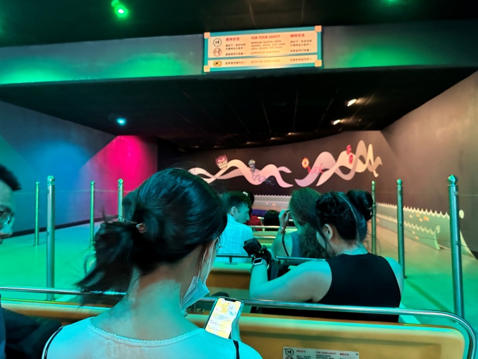 홍콩 여행 디즈니랜드 관람 팁: 티켓 가격 할인 어트랙션 홍콩 가볼만한곳 추천