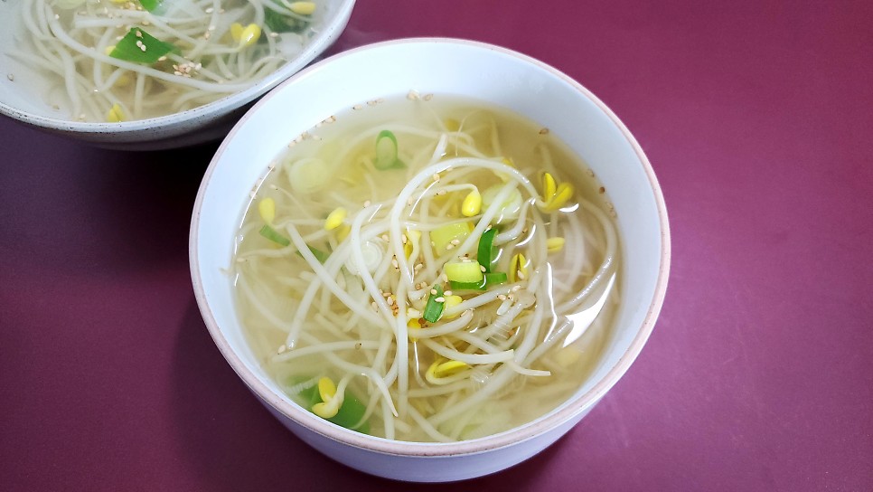 간단한 아침국 맑은 콩나물국 끓이기 시원한 콩나물국 레시피 콩나물요리