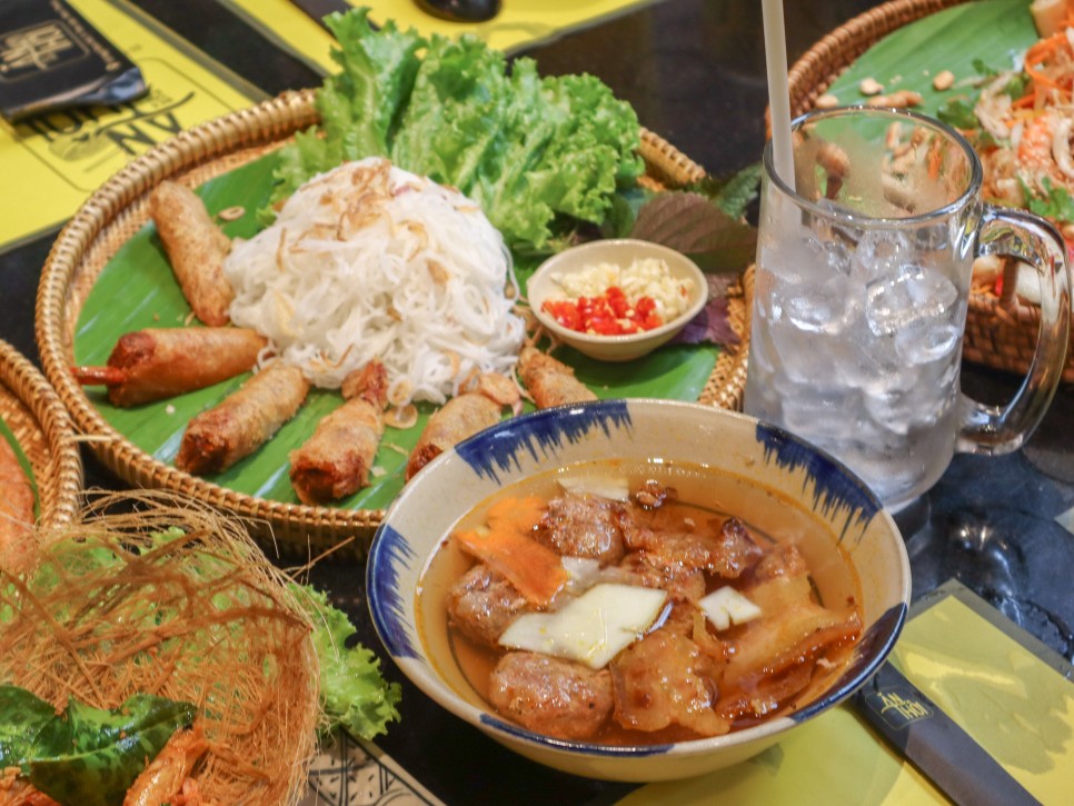 나트랑 시내 맛집 베트남 로컬 음식 안토이 찐추천