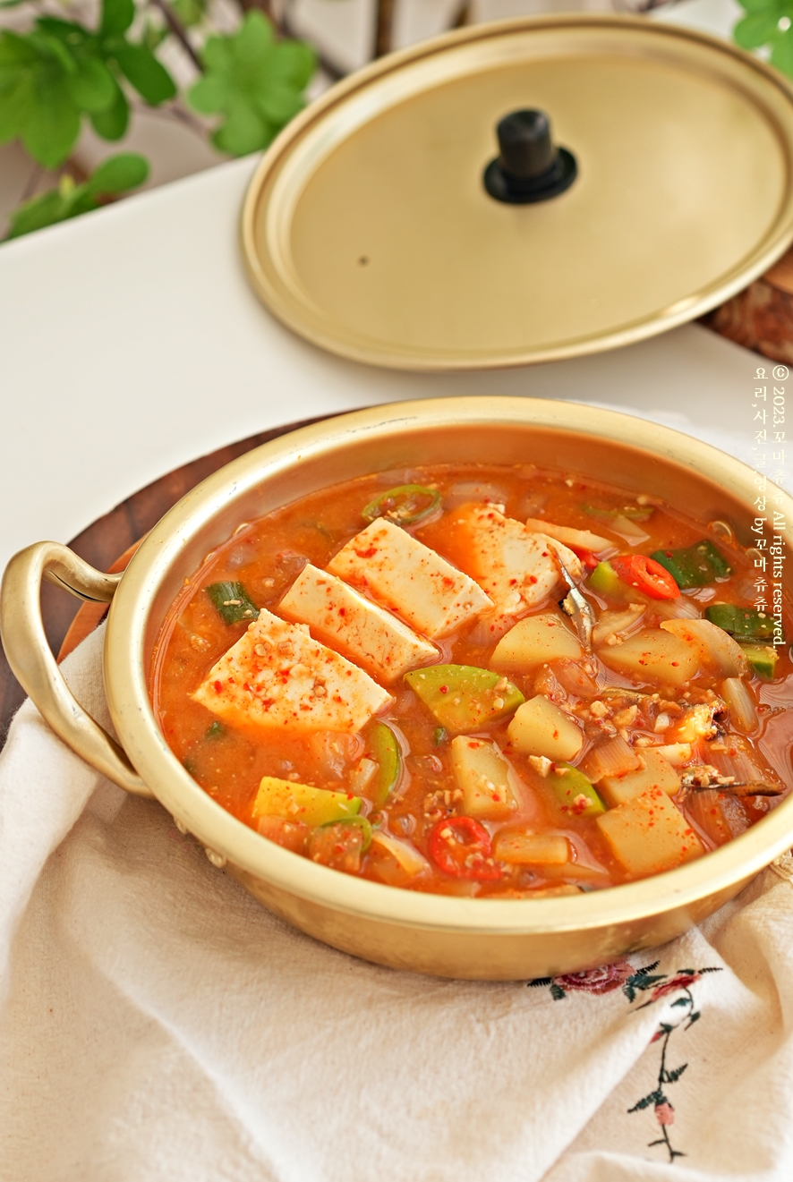 호박 된장찌개 맛있게 끓이는법 육수없이 두부 감자 된장찌개 고깃집 된장찌개 레시피 재료