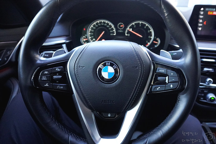 BMW 5시리즈 G30 배터리 교체 비상호출 밧데리 교환비용절약
