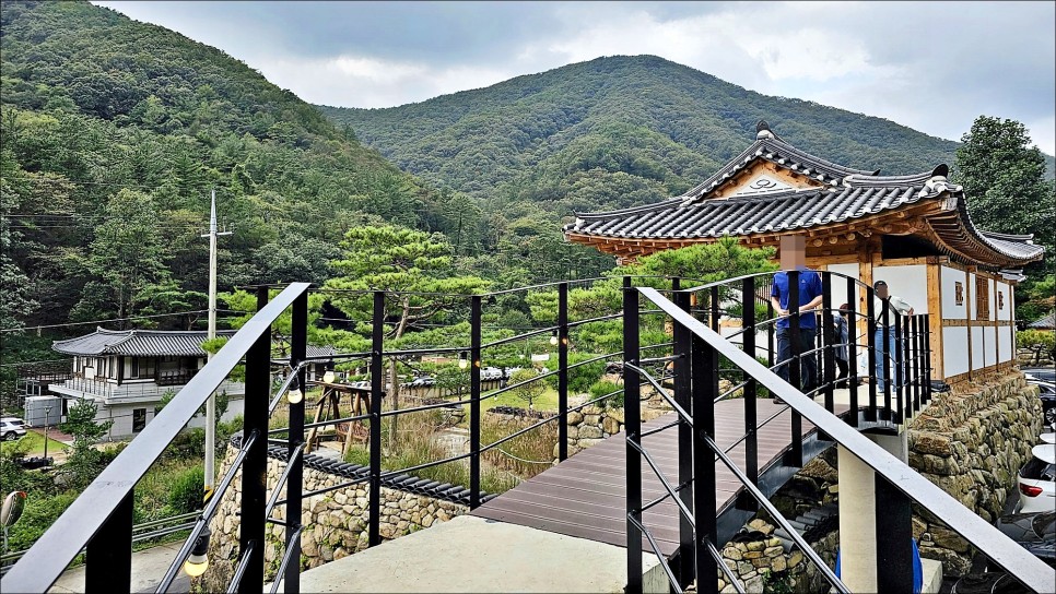 전라도 완주 여행 오성제 뷰 좋은 완주 소양 카페 라온!