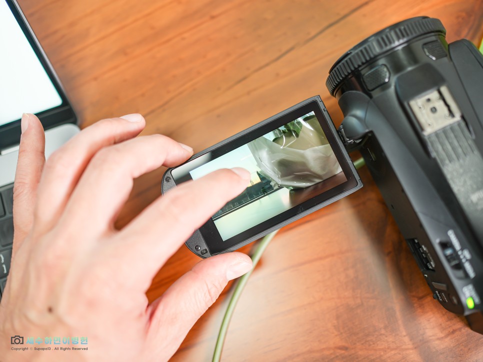 4K 동영상 캠코더 추천, 유튜브 촬영용 카메라 캐논 VIXIA HF G70