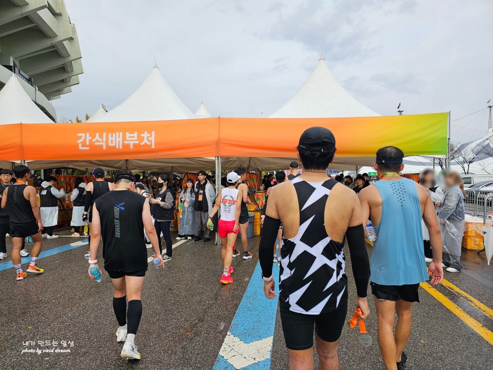 2023 JTBC 마라톤대회 우중 런 무사히 완주