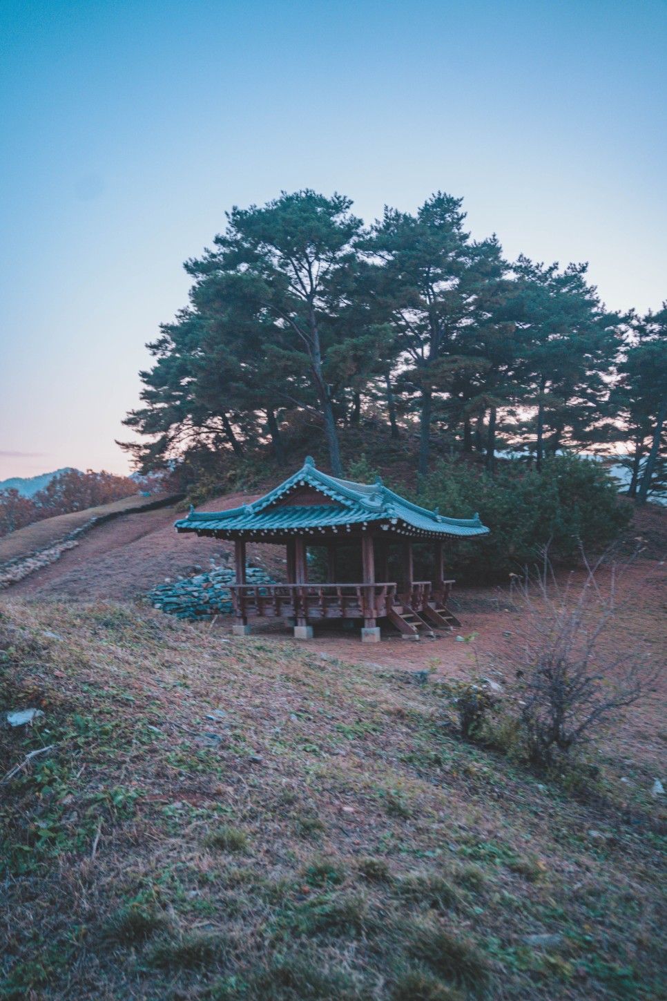 충북 여행, 가을바람 만끽하며 드라이브 떠나기 좋은 단양 여행 :: 구인사, 보발재, 온달드라마세트장, 온달산성, 단양 드라이브, 단양 단풍 명소, 보발재 단풍, 구인사 단풍