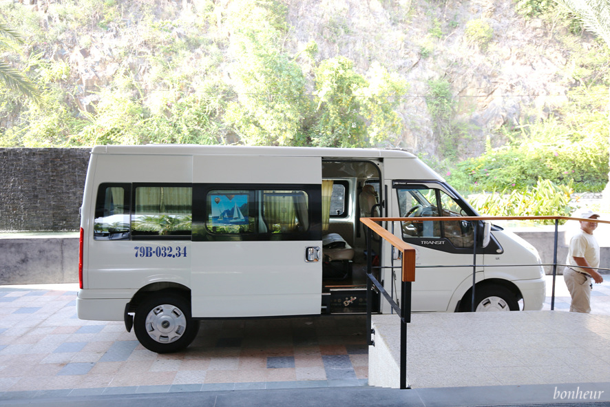 나트랑 자유여행 무브(MOVV) 전용차량으로 편하게 시내 투어 이동