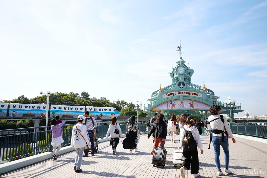 일본 도쿄여행 디즈니랜드 입장권 할인 예약 미녀와야수, 퍼레이드까지!