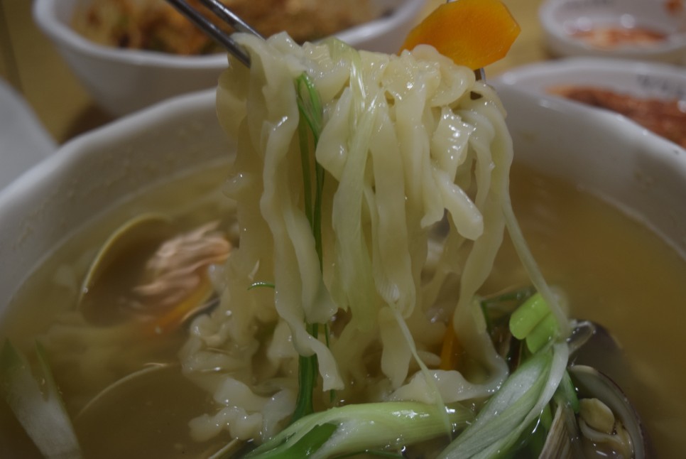 의정부역 맛집 한강로칼국수 신세계백화점 의정부점 가족외식 대만족후기