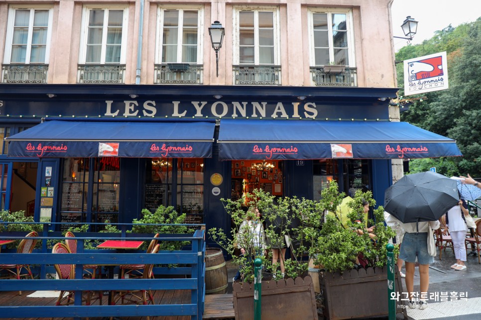 프랑스 여행 리옹 미식여행 가볼만한 곳 벽화 부숑 맛집