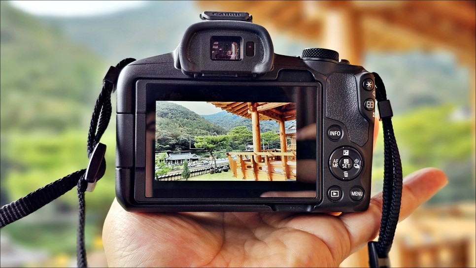 전국 여행지 추천 동반자 브이로그 카메라 캐논 EOS R50