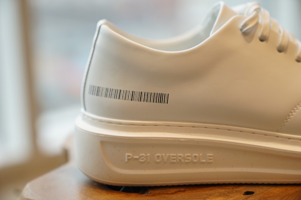 남자 스니커즈 키높이 찾는다면 P-31 OVERSOLE