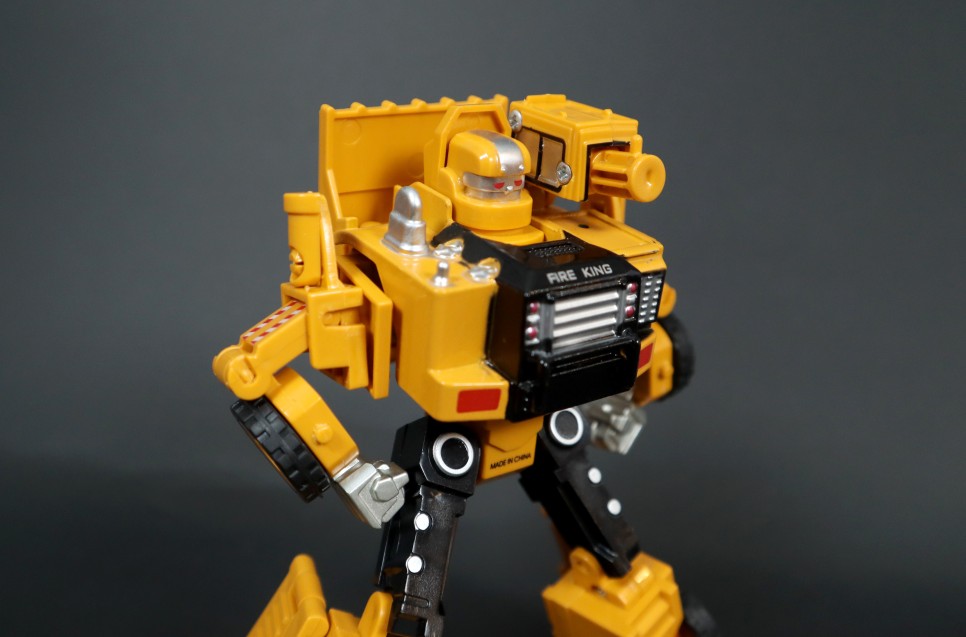 [변신로봇] 다이소 롱홀 - 중장비 합체로봇 덤프트럭