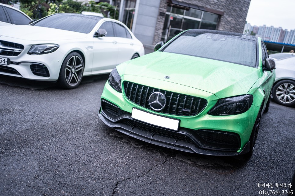 벤츠 C63 AMG 시끄러운 밸트소리, 정품 벨트세트 교환합니다