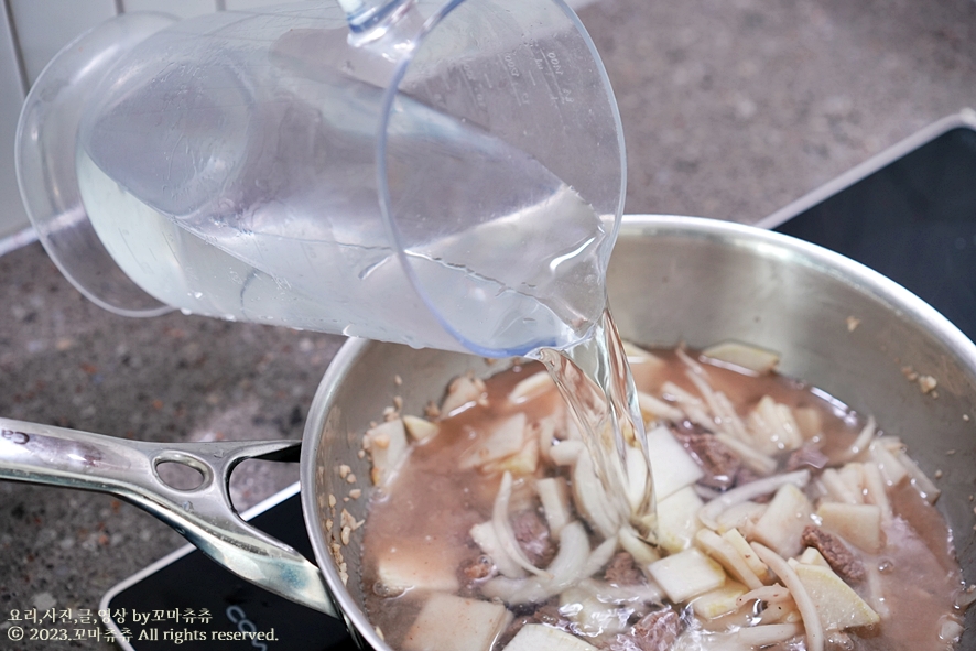 맑은 소고기무국 끓이는법 소고기뭇국 아기 소고기국 레시피 소고기무우국 소고기 요리