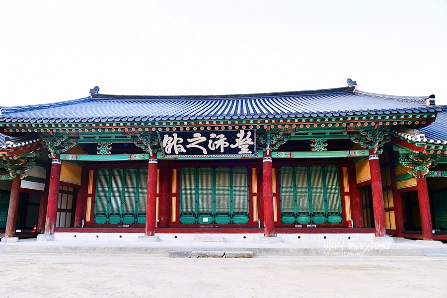 전주 가볼만한곳 팔복예술공장 이팝나무 영화의 거리 전주객사 객리단길