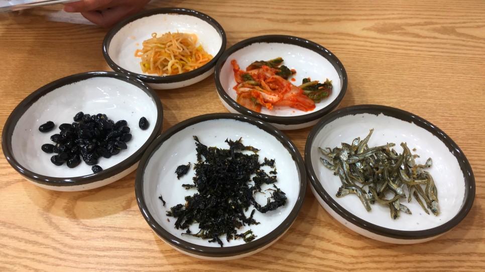 구디역 맛집 두부전문점 맷돌로만