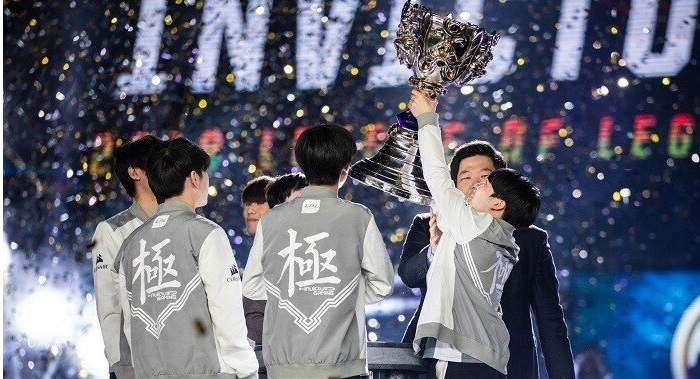롤드컵 역대 결승전결과와 MVP 2023년 11월 19일 Weibo Gaming T1 경기 미리보기