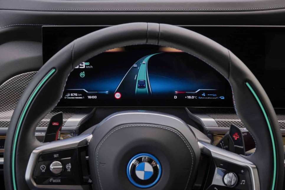 BMW 7시리즈, 내년 봄 SAE 레벨3 반자율주행 시스템 탑재 예정