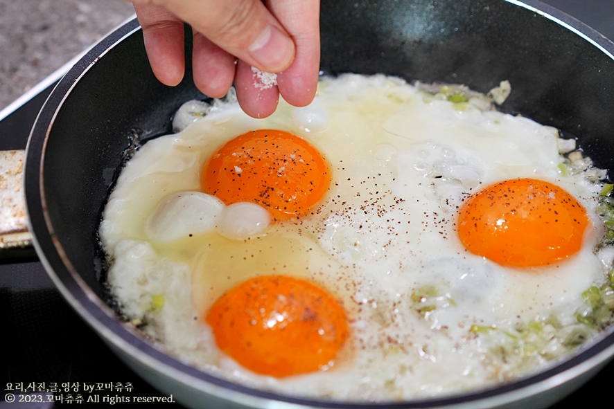 간장계란밥 레시피 간장 계란후라이 반숙 만드는법 꿀맛보장 아침식사 메뉴 파기름 내는법
