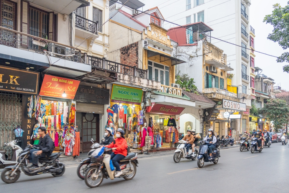 베트남 하노이 여행 가볼만한곳 10 : 호안끼엠호수 맥주거리 일정 포함