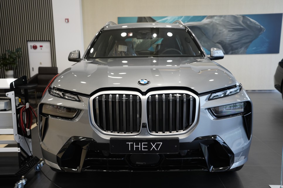 BMW X7 40i 40d 마일드 하이브리드 할인 프로모션 및 재고 정보