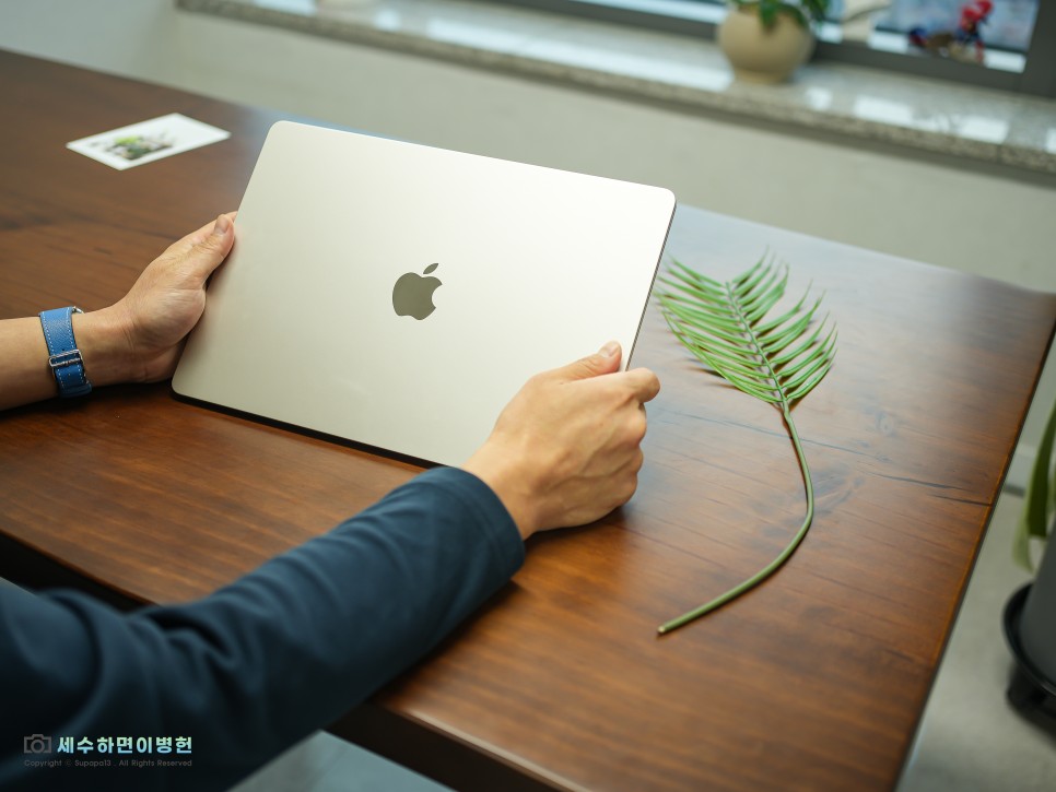 애플 가성비 노트북 추천, 15인치 맥북에어M2 깡통 스타라이트 후기(맥북프로 M2 비교)