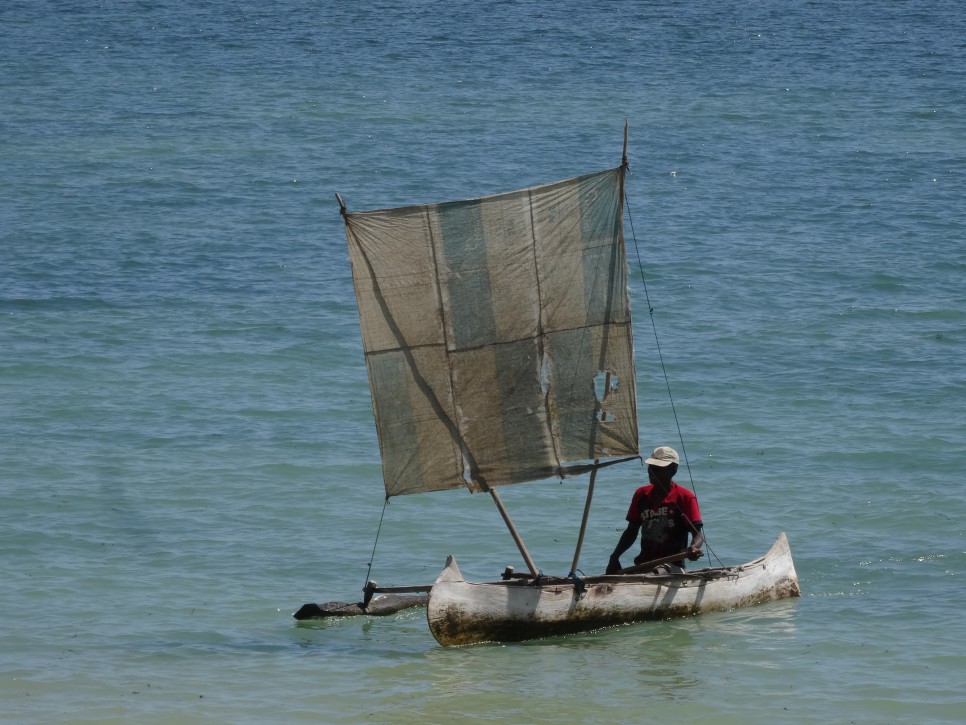 마다가스카르 여행 경비 비행시간 비행기 모론다바 바오밥 바다