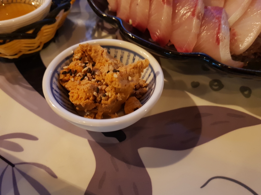 연남동 방어회 맛집: 루프탑이 있는 감성 횟집 - 연남어부
