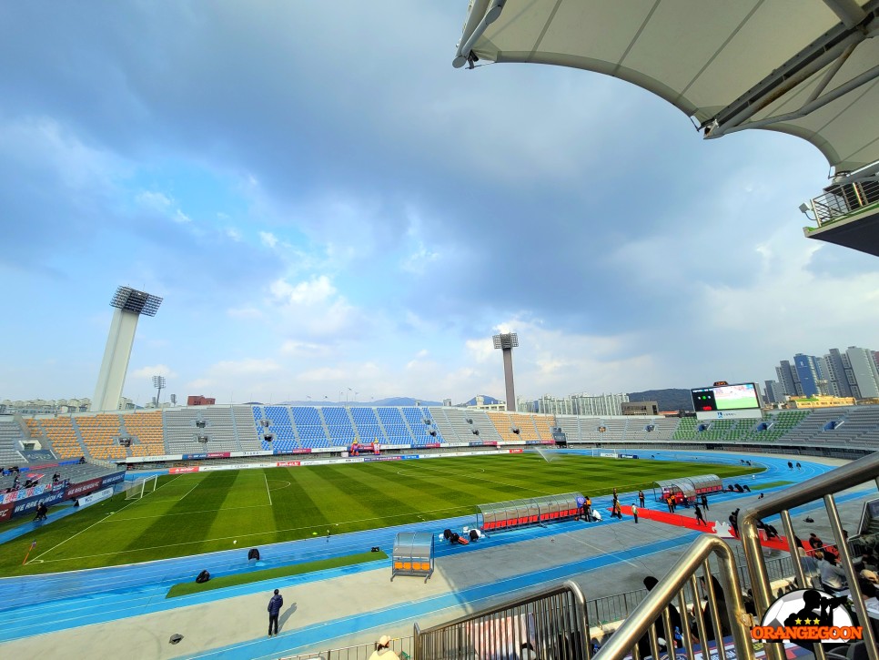 [2023.11.19 * 1/2, 전반전 화보] 수원 FC 위민 vs 인천 현대제철 레드엔젤스, 현대제철 2023 WK리그 챔피언결정전 1차전 ~ 경기 수원, 수원 종합 운동장