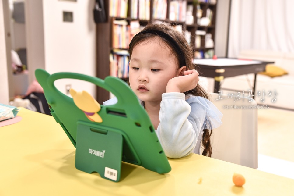 숫자놀이 5살 시기에는 태블릿학습기로 더욱 다양하게 경험시켜주기