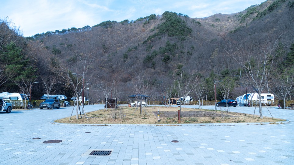 [지리산국립공원] 학천야영장 체류형 카라반