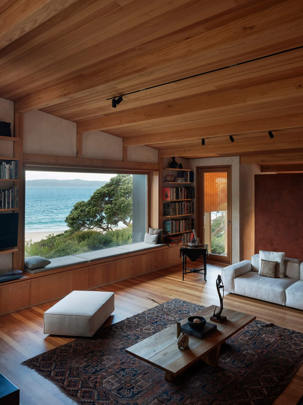 짓고 싶은 집! 풍경과 어우러진 고품질 디자인 주택, Waimataruru by Pac Studio
