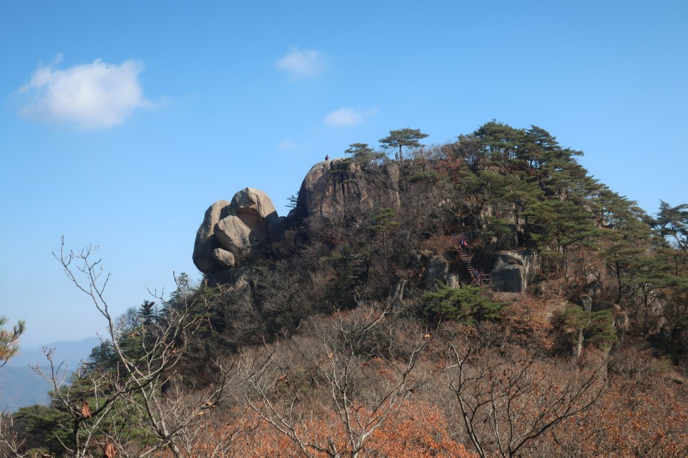 속리산국립공원의 숨은 암릉 산행지 묘봉 등산코스