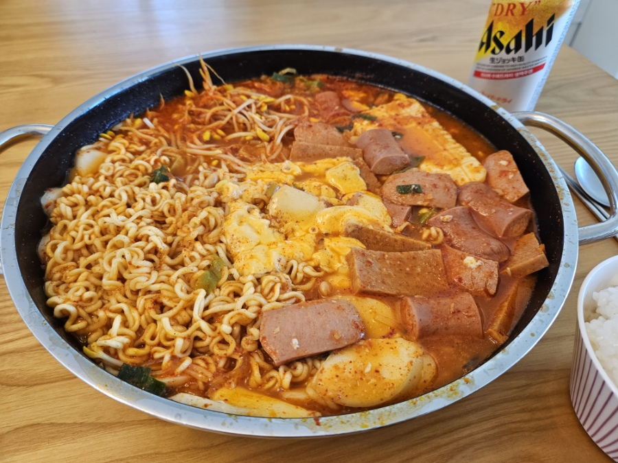 부대찌개밀키트 추천 비엔부대찌개 (캠핑국물요리 좋아요)