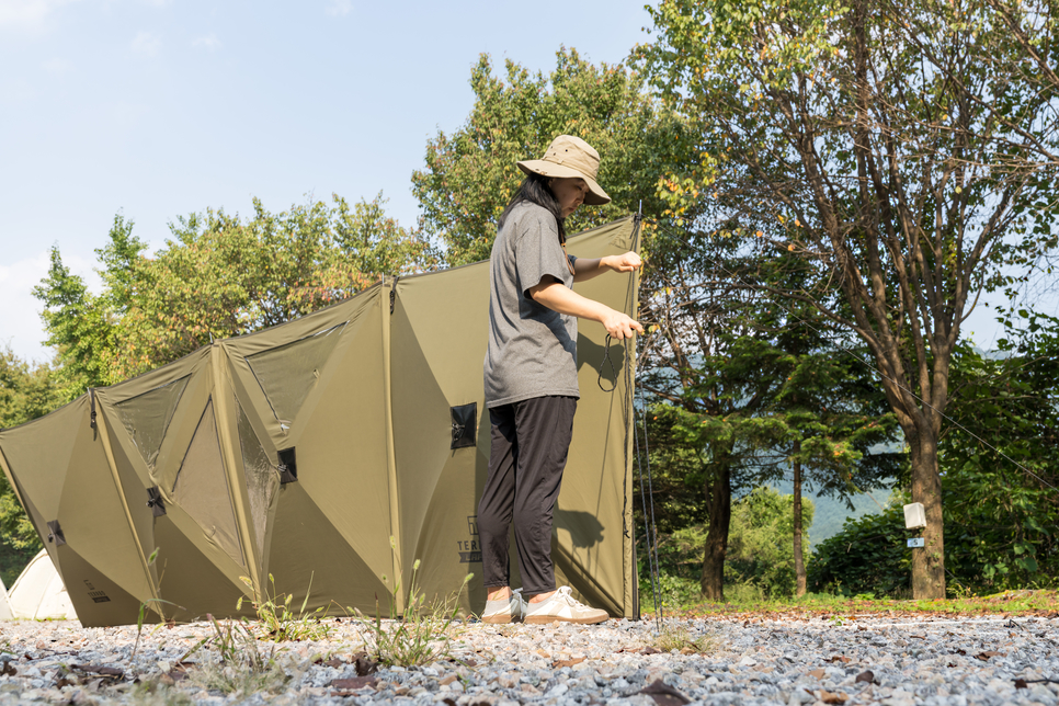 캠핑 윈드스크린 테르보 카키 원터치 캠핑바람막이 가을 캠핑준비물