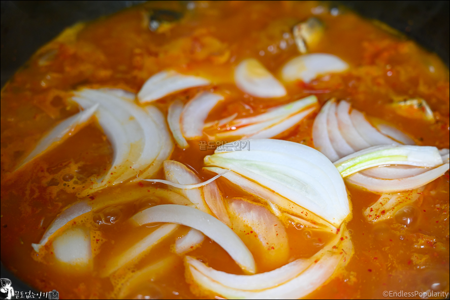 꽁치통조림 김치찌개 만드는법 꽁치김치찌개 맛있게 끓이는법