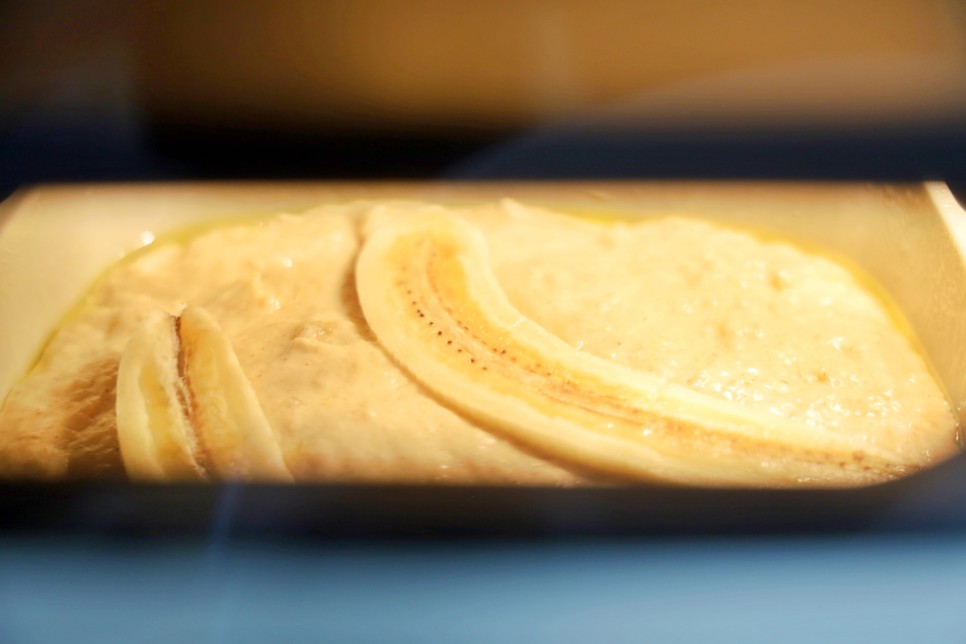 보이는 필립스 대용량 에어프라이어 홈베이킹 바나나빵 레시피