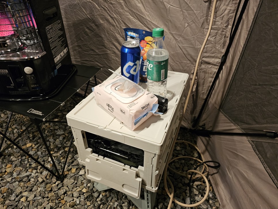 필수 캠핑용품 메이브 폴딩박스 나의 차박 캠핑 준비물
