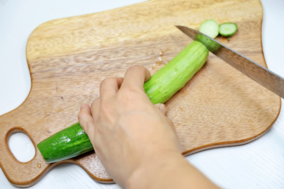 오이무침 레시피 맛깔스러운 양념 만드는법 새콤달콤 오이요리 겉절이 만드는 법