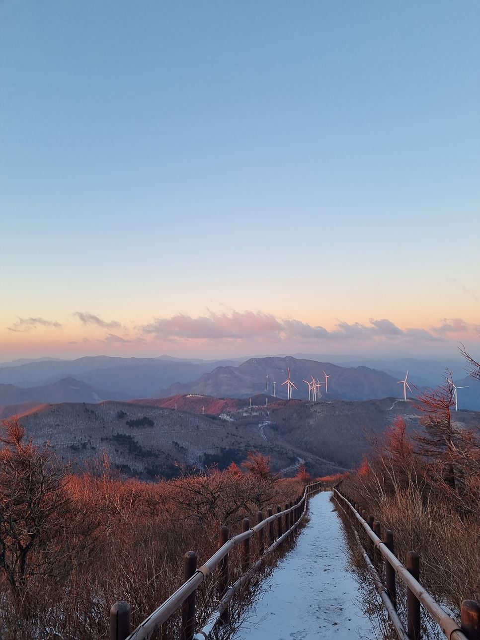 [태백산국립공원] 함백산, 가을이 끝날 무렵 일출과 조망을 즐기다