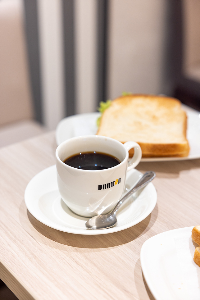 도쿄 시부야 여행 호텔 조식 대신 카페 도토루커피샵과 즐길거리