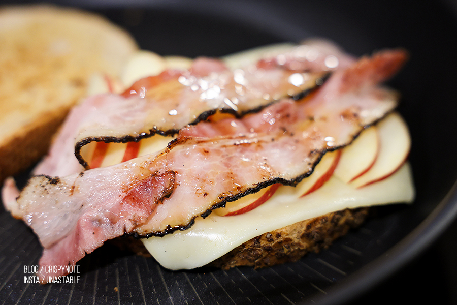 멜팅치즈 베이컨 샌드위치 만들기 소세지대장간 저염 유럽정통방식 수제베이컨