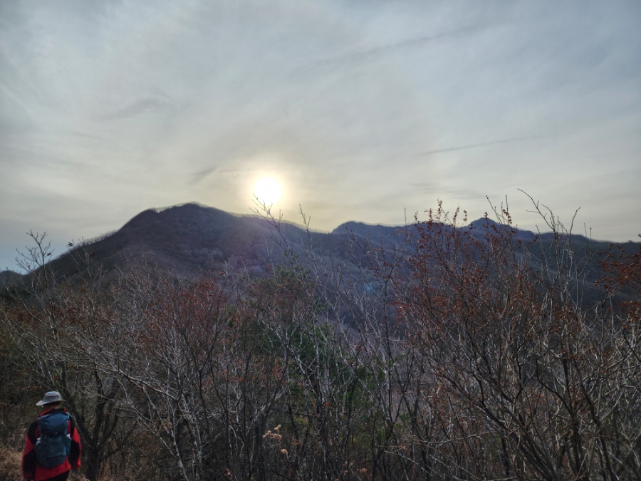 백두대간 28구간(괘방령-황악산-우두령-석교산-푯대봉-삼마골재) 산행('22.11.27)